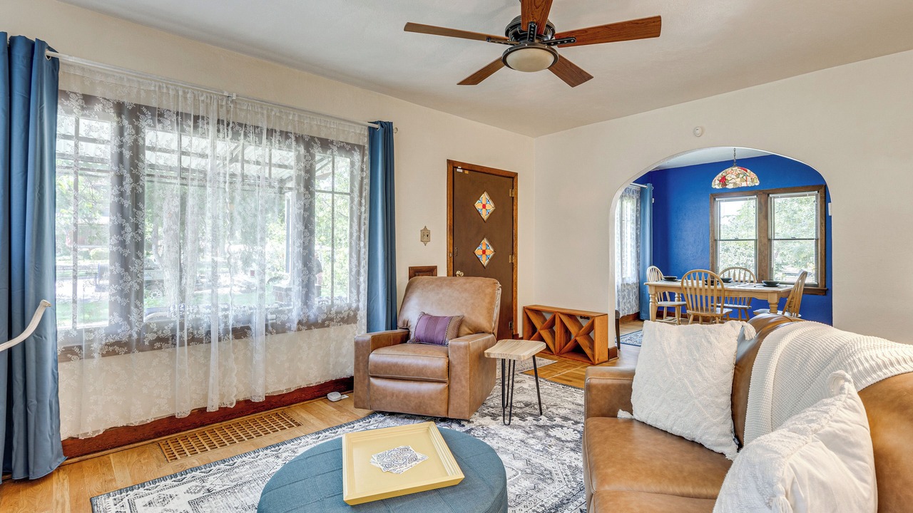 Photo of Livingroom in Pueblo