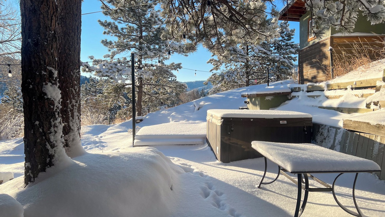Photo of Outdoor in Golden