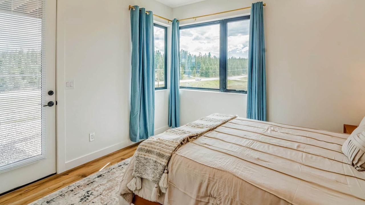 Photo of Bedroom in Winter Park Highlands