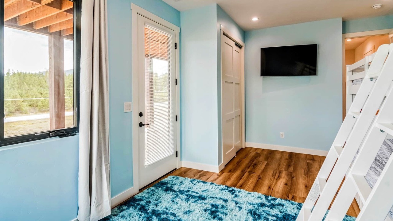 Photo of Bedroom in Winter Park Highlands