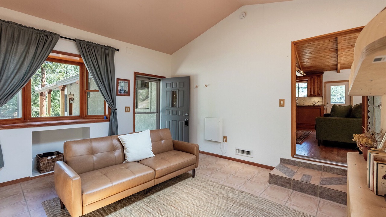 Photo of Livingroom in Villa Grove