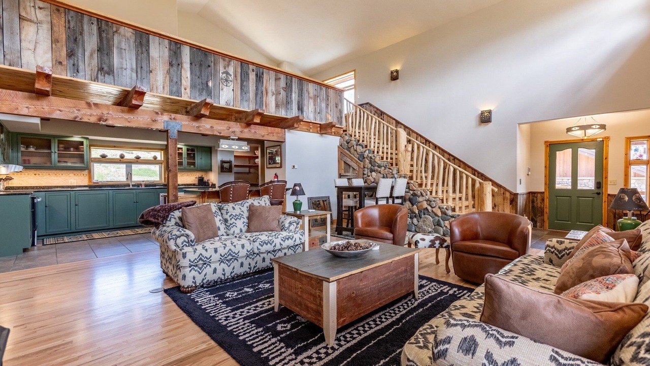 Photo of Livingroom in Salida