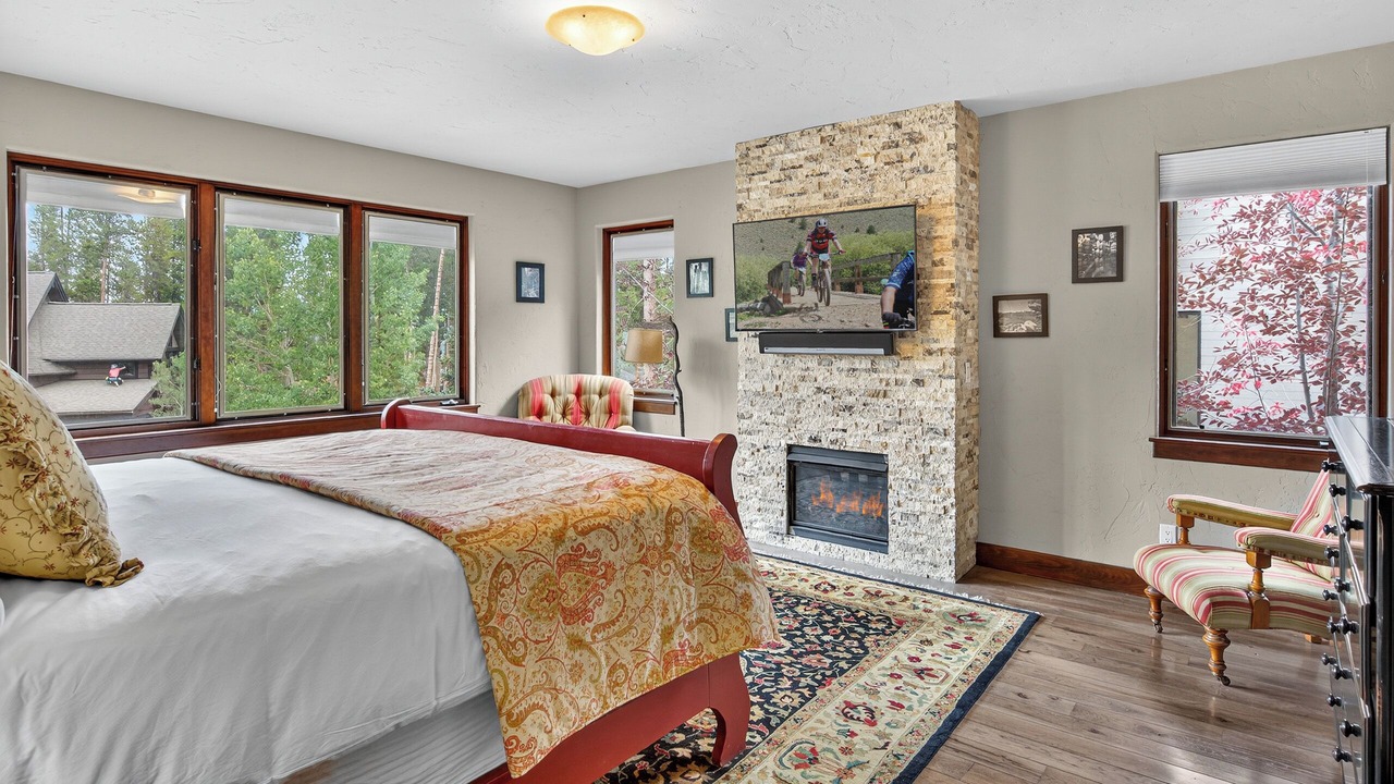 Photo of Livingroom in Boulder Ridge