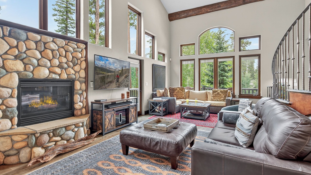 Photo of Livingroom in Boulder Ridge