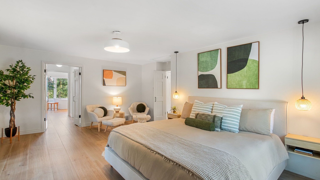 Photo of Bedroom in Skyway