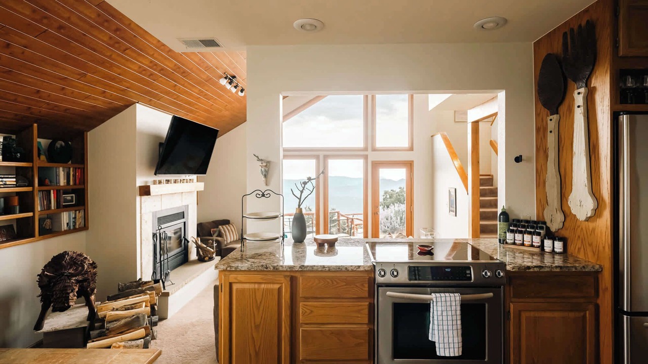 Photo of Livingroom in Evergreen