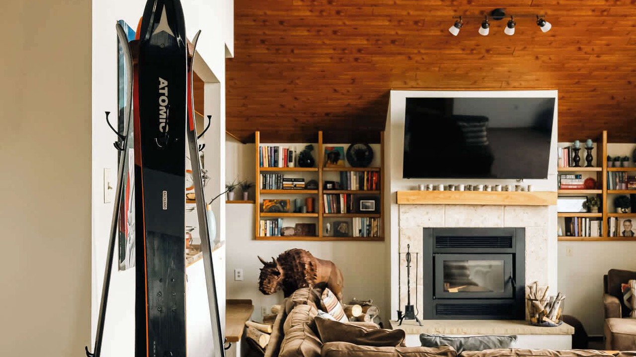 Photo of Livingroom in Evergreen