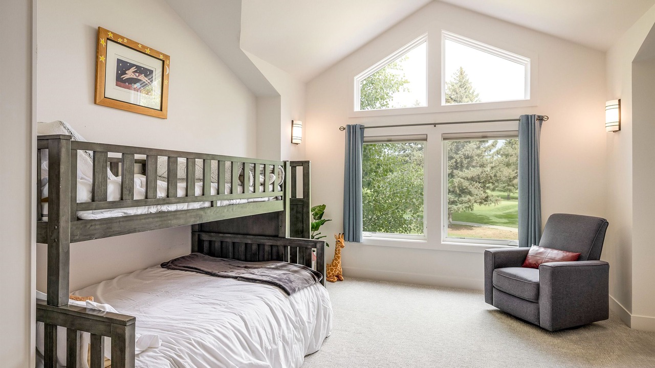 Photo of Bedroom in Gunbarrel