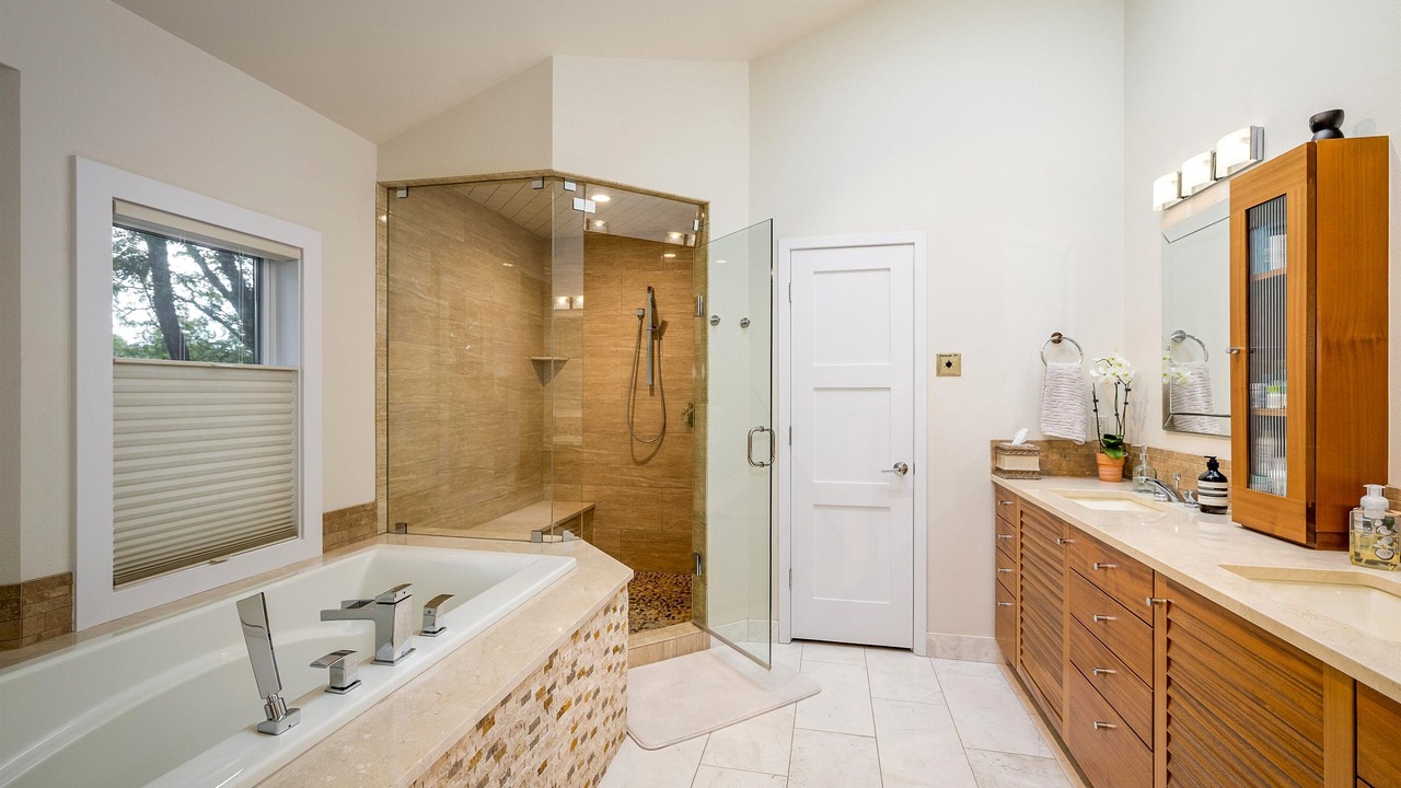 Photo of Bathroom in Gunbarrel