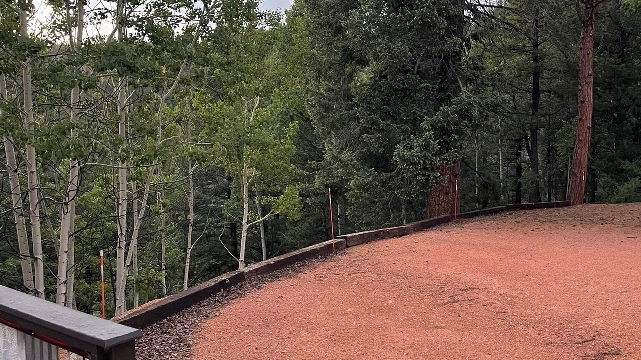 Photo of Others in Rainbow Valley