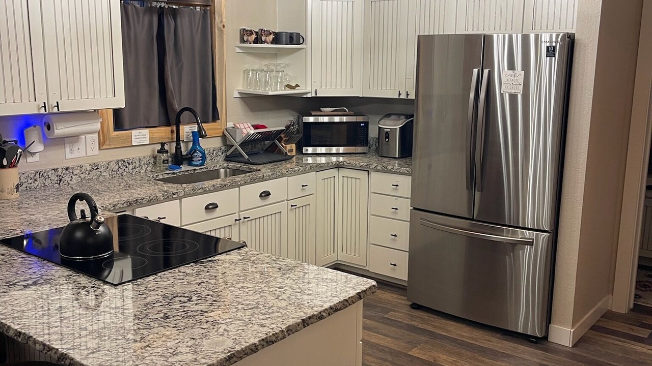 Photo of Kitchen in Rainbow Valley