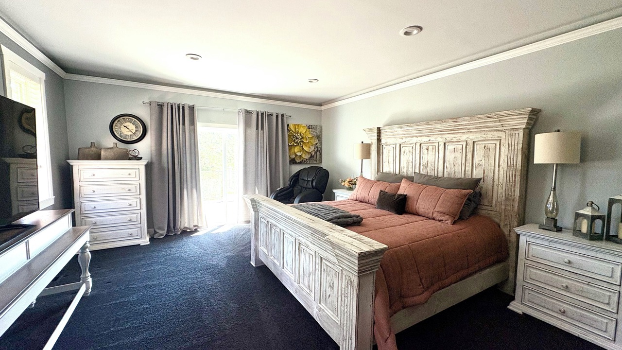 Photo of Bedroom in Conifer Mountain and Meadows