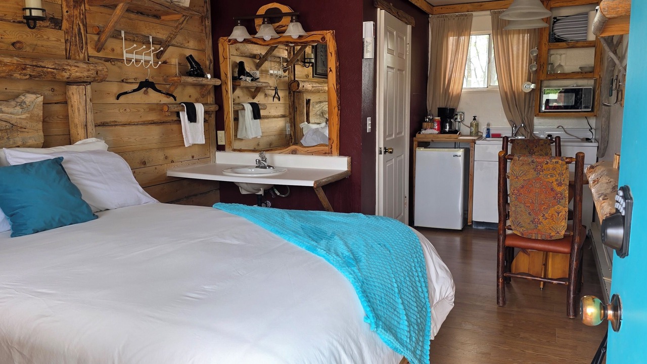 Photo of Bedroom in Cedaredge