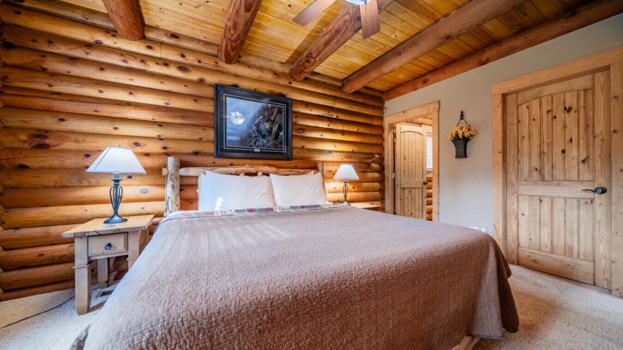 Photo of Bedroom in Carriage Hills