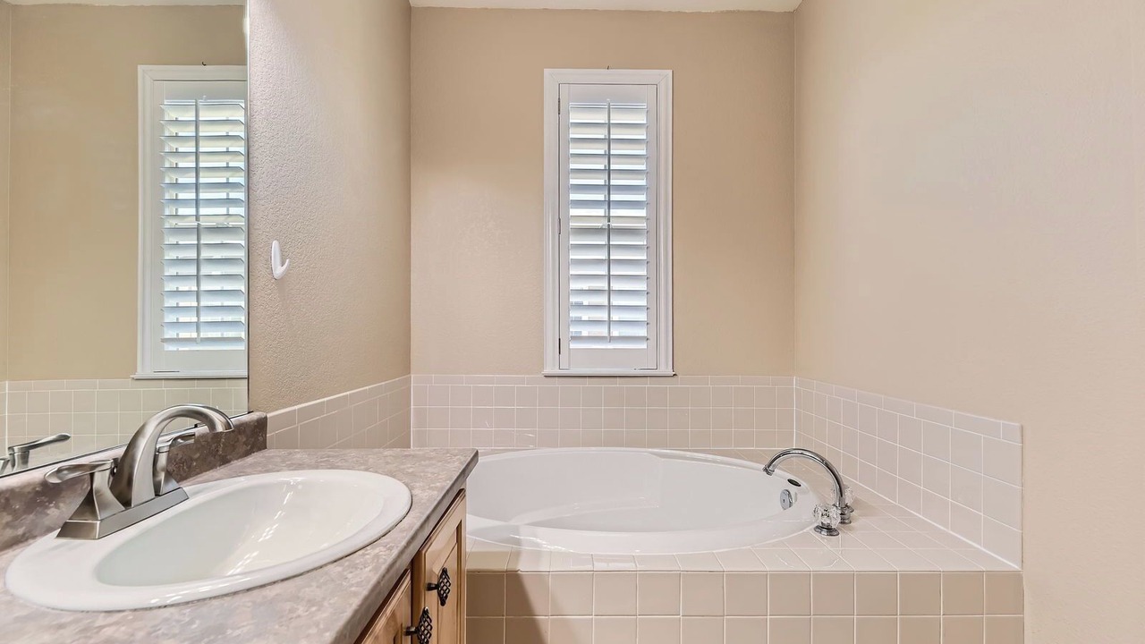 Photo of Bathroom in Southridge
