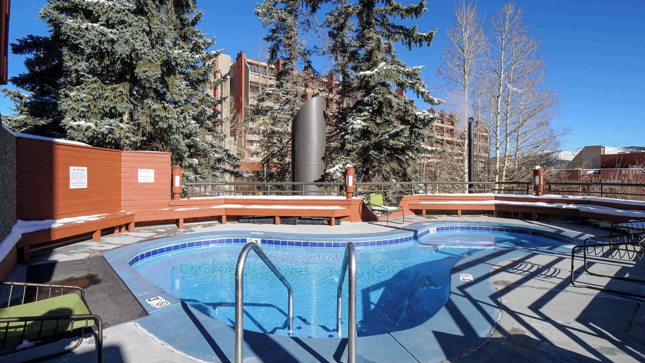 Photo of Outdoor in Peak 9