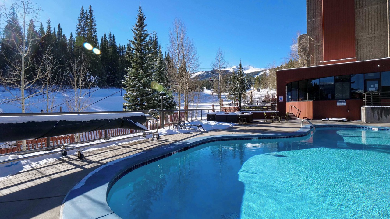 Photo of Outdoor in Peak 9