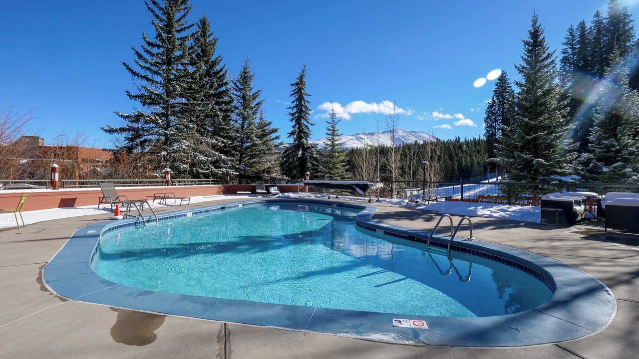 Photo of Outdoor in Peak 9
