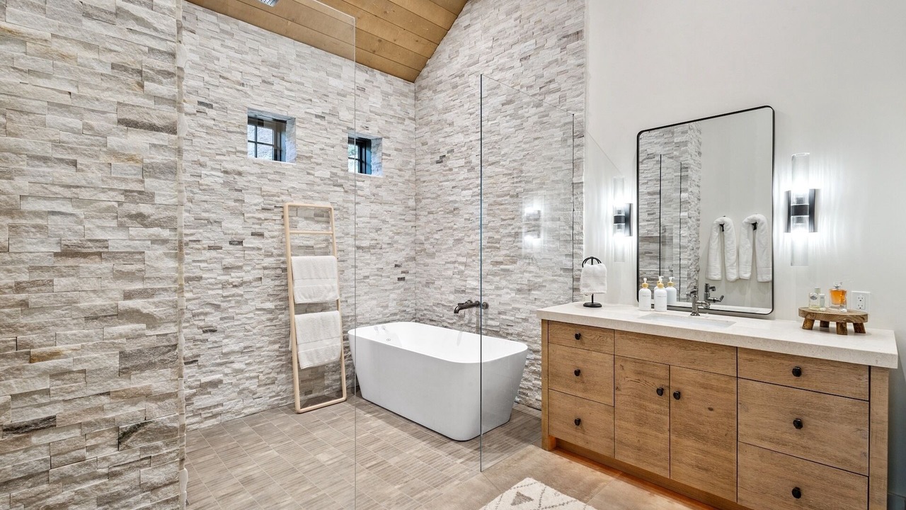Photo of Bathroom in Ridgway