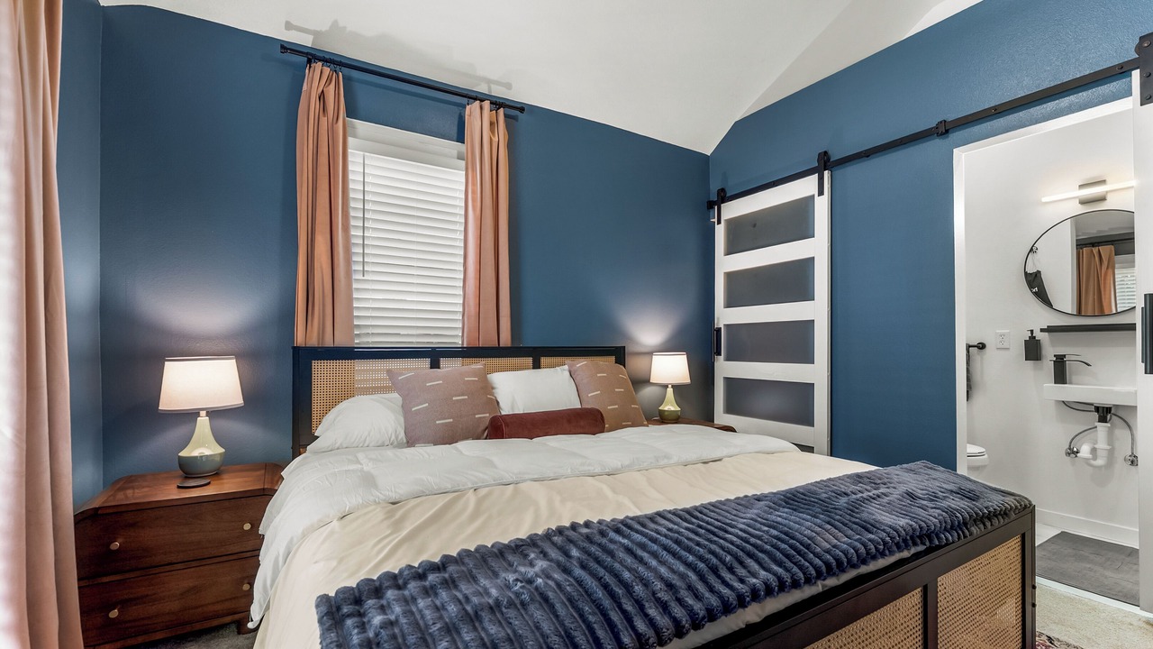 Photo of Bedroom in Northside