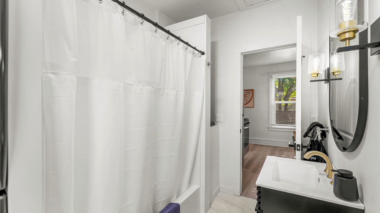 Photo of Bathroom in Northside