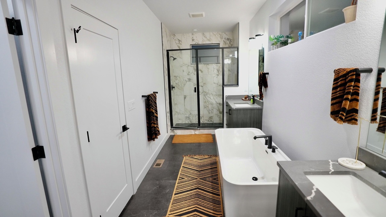 Photo of Bathroom in Aurora