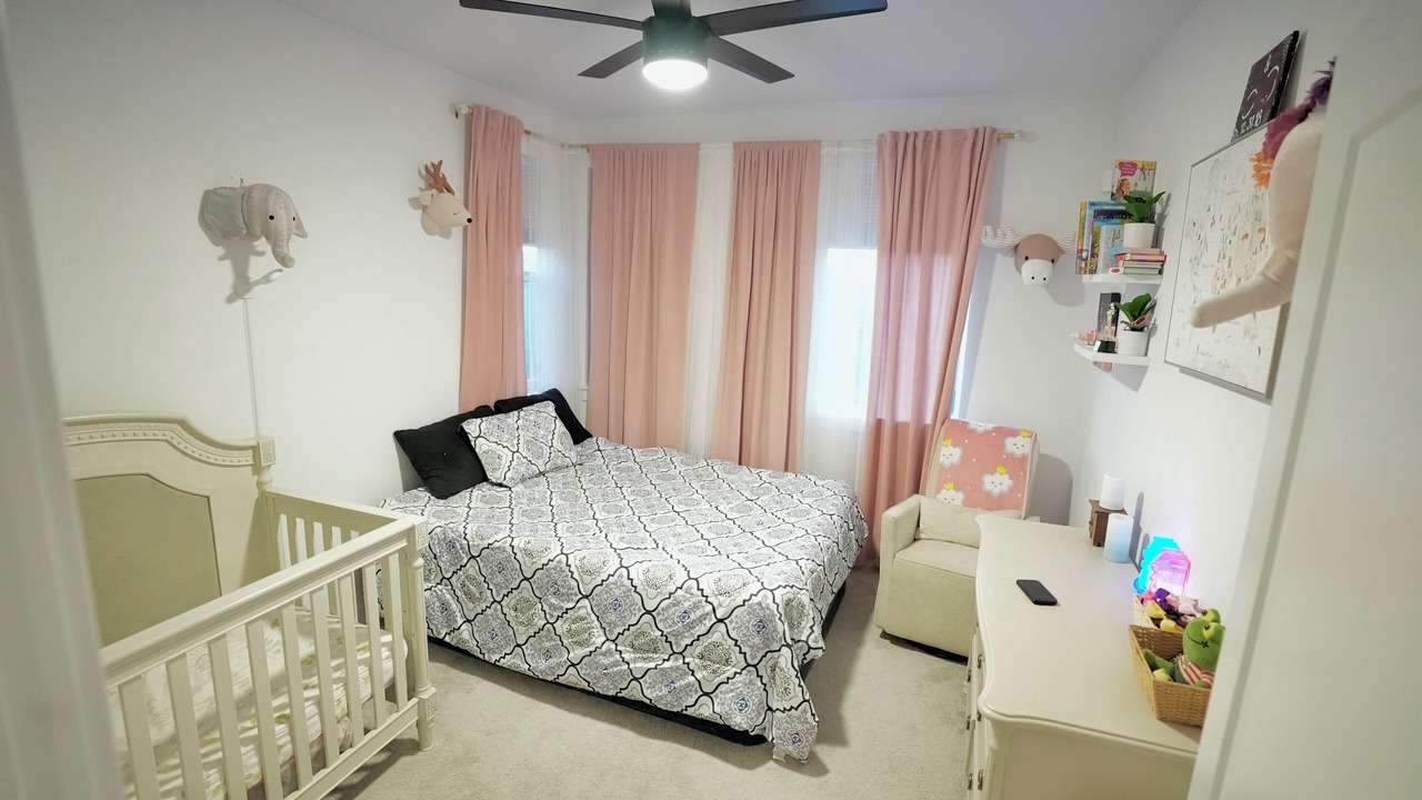 Photo of Bedroom in Aurora