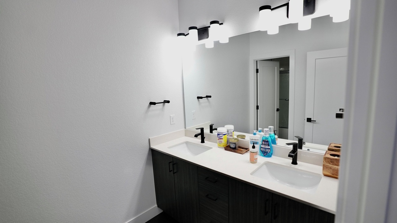 Photo of Bathroom in Aurora