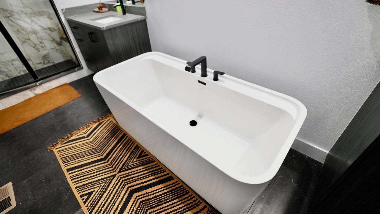 Photo of Bathroom in Aurora