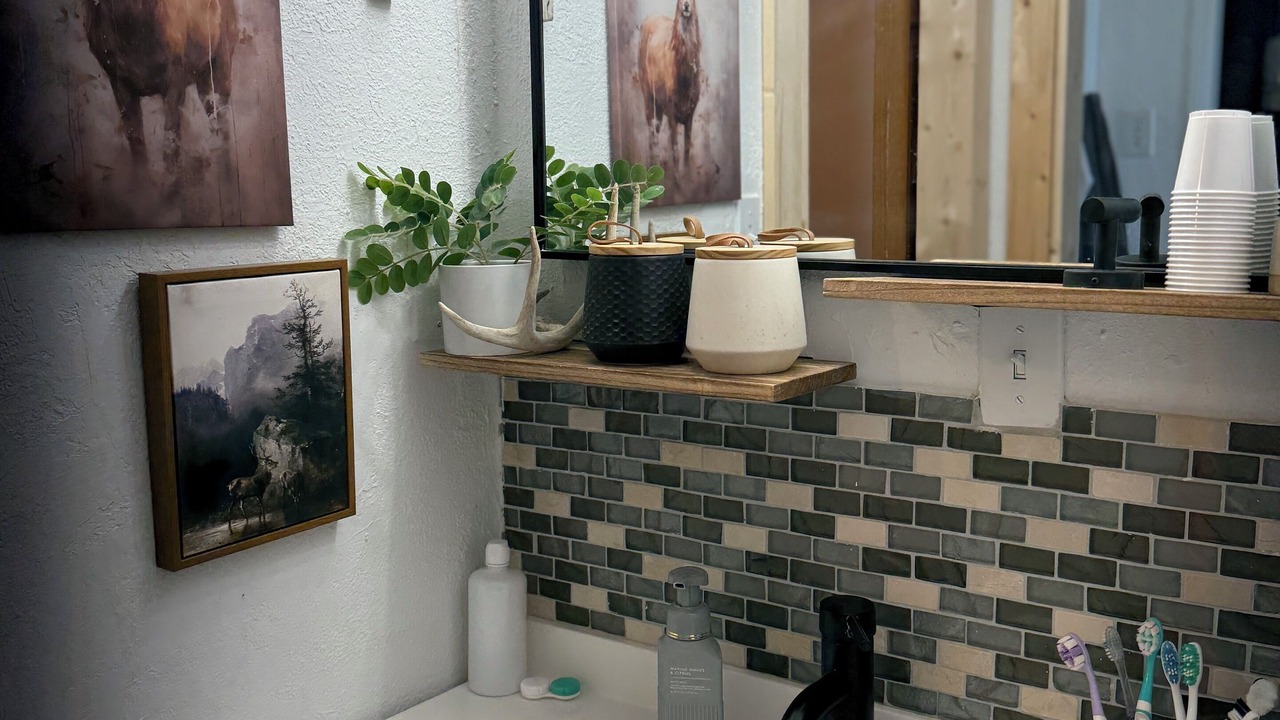 Photo of Bathroom in Antonito