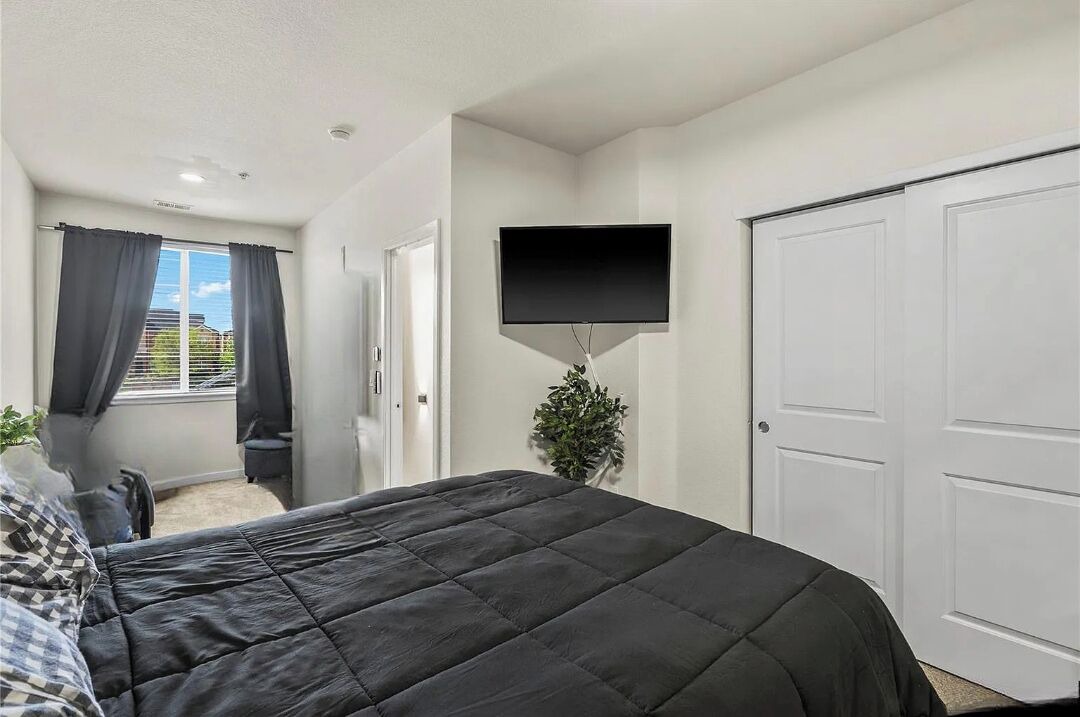 Photo of Bedroom in Northeast Park Hill