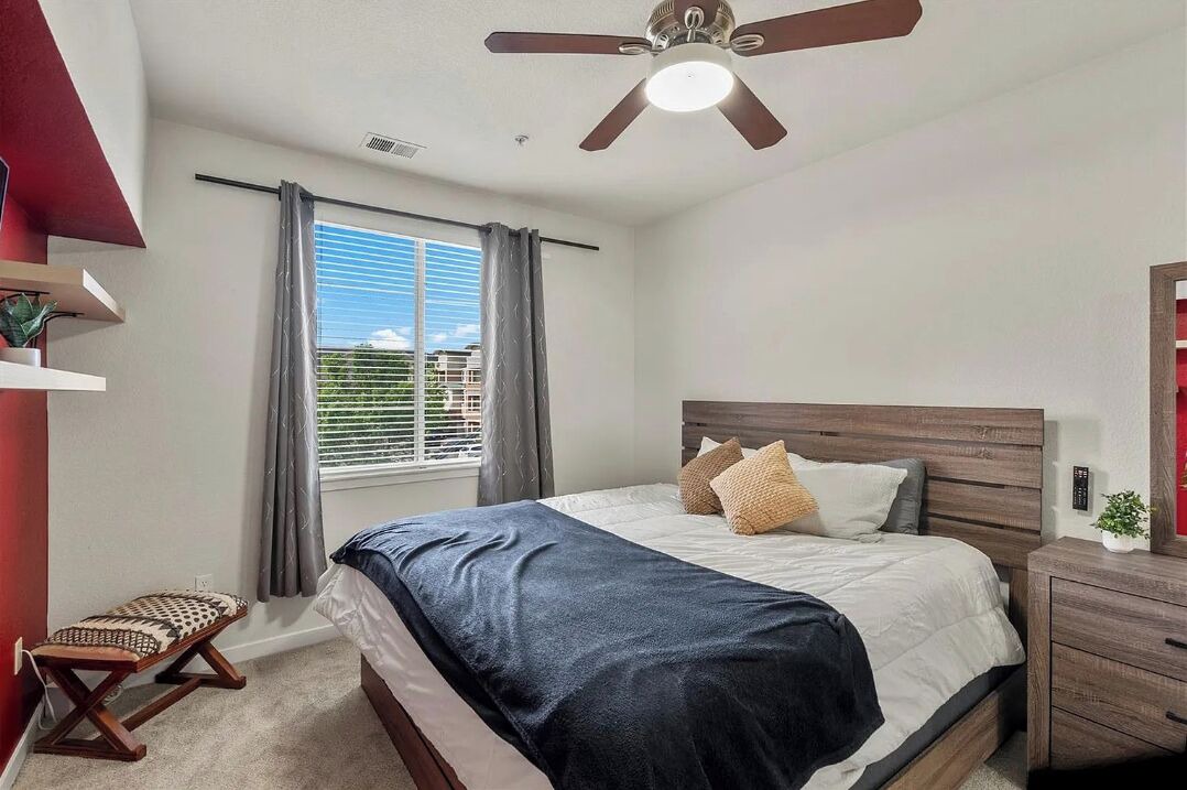 Photo of Bedroom in Northeast Park Hill