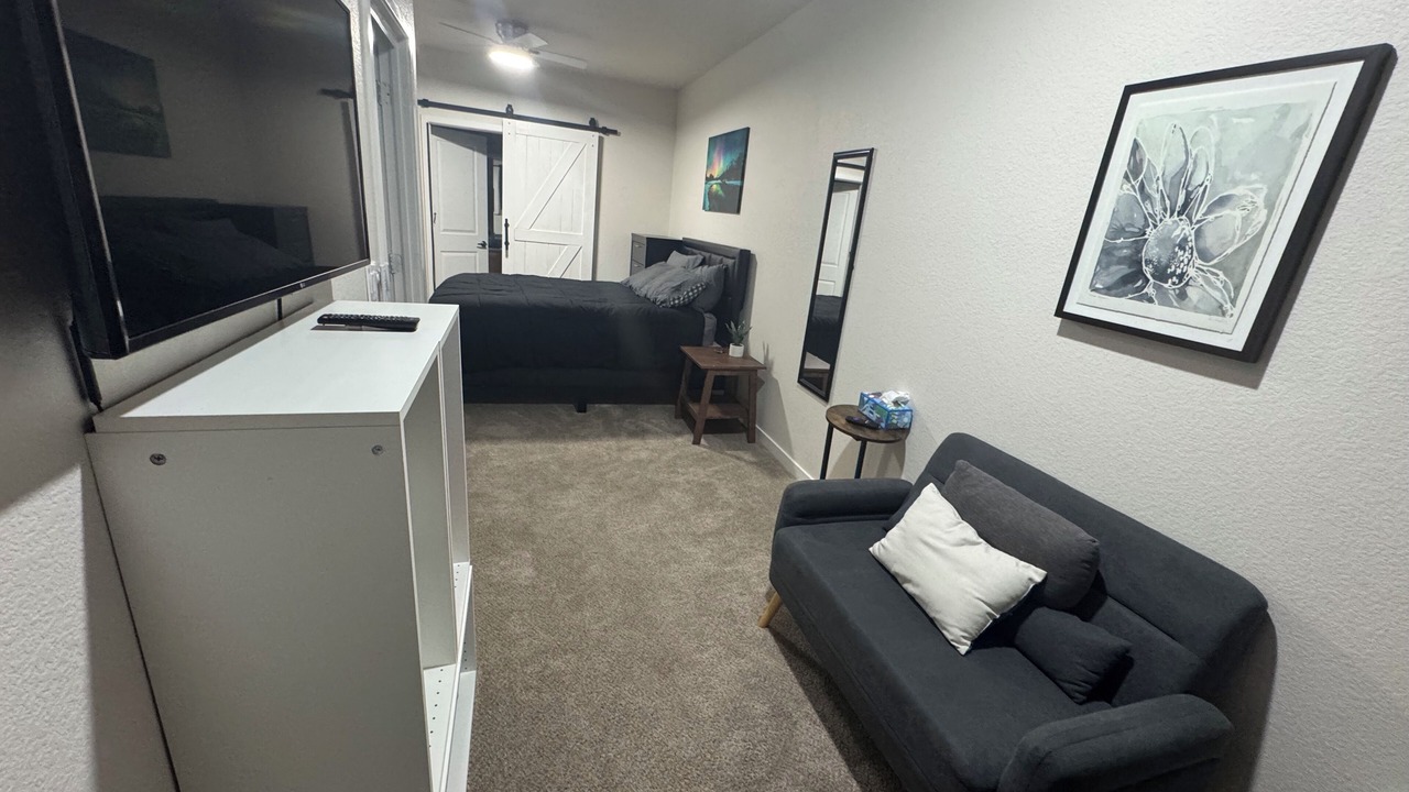 Photo of Bedroom in Northeast Park Hill