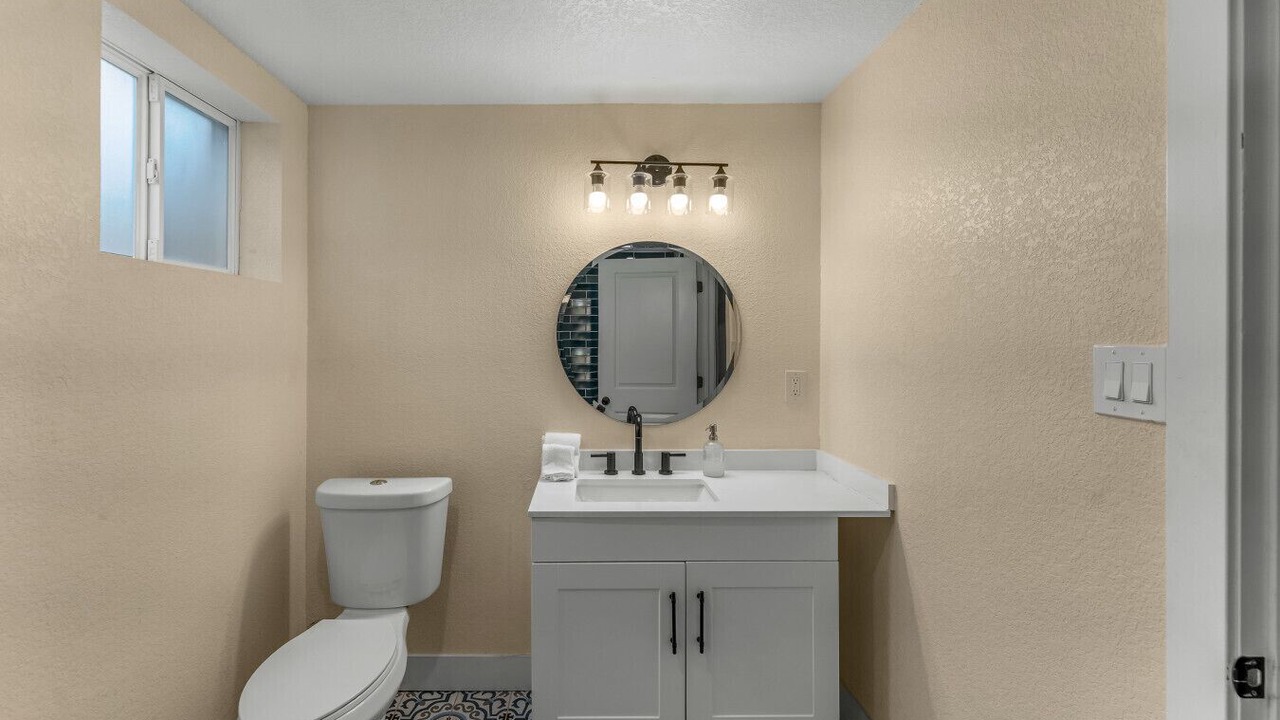 Photo of Bathroom in Alta Vista Area