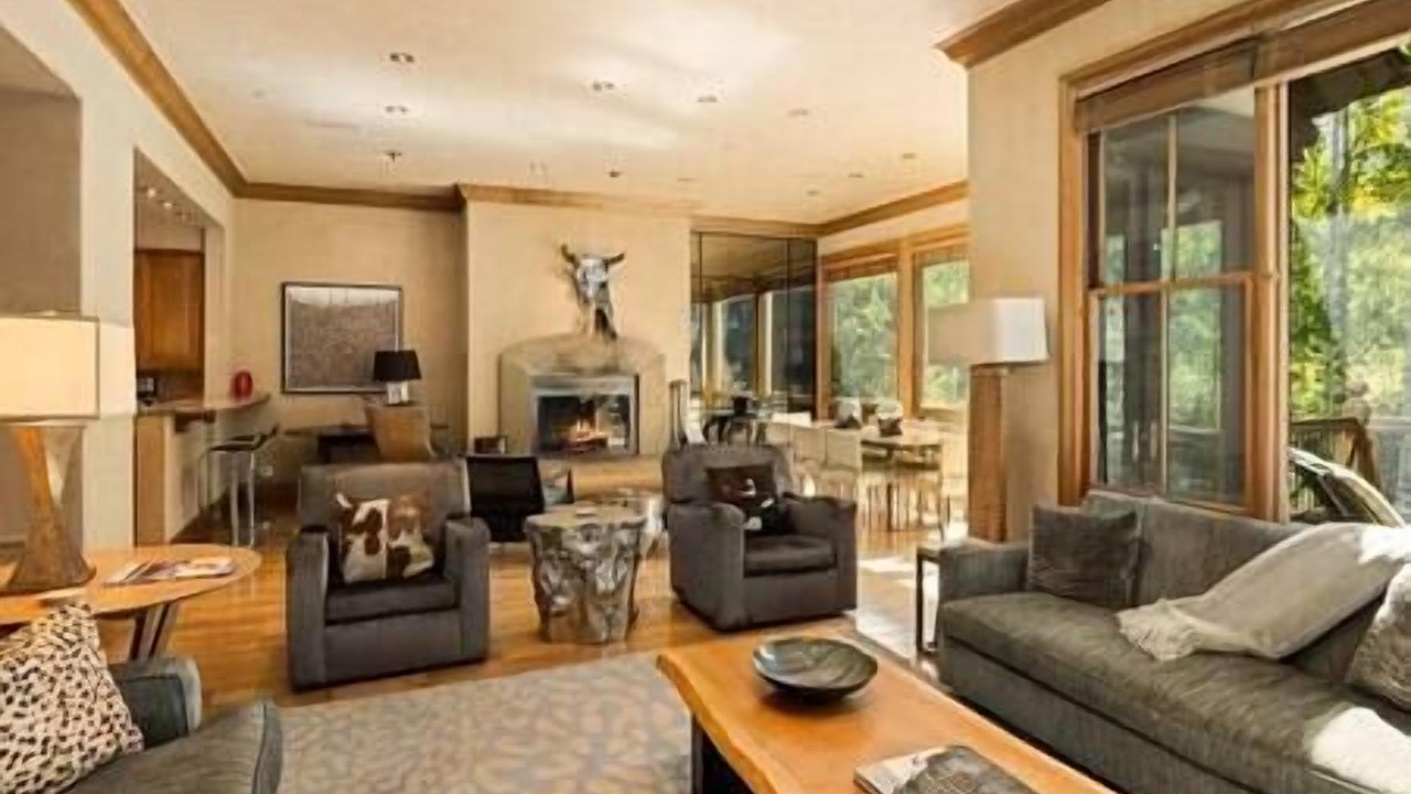 Photo of Livingroom in Snowmass Village