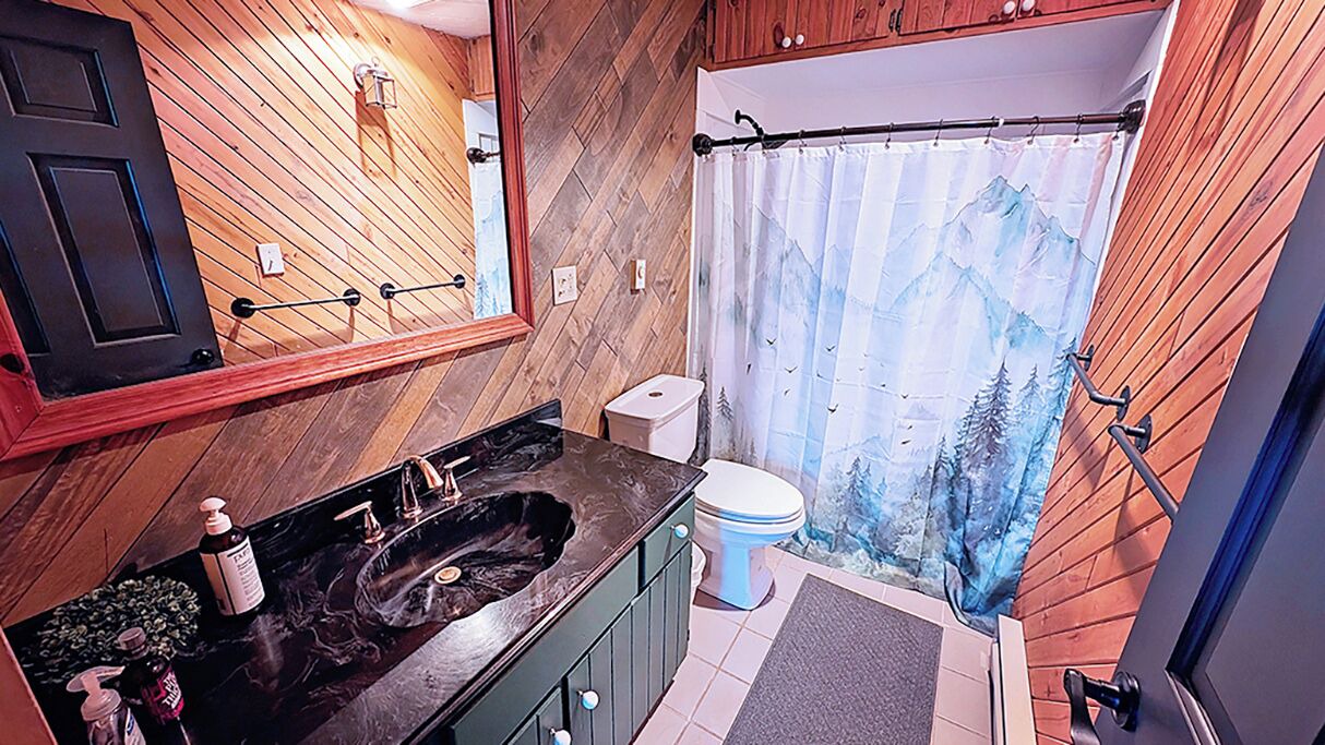 Photo of Bathroom in Pitkin