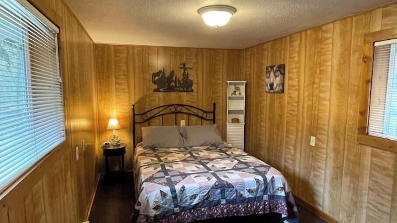 Photo of Bedroom in Loveland