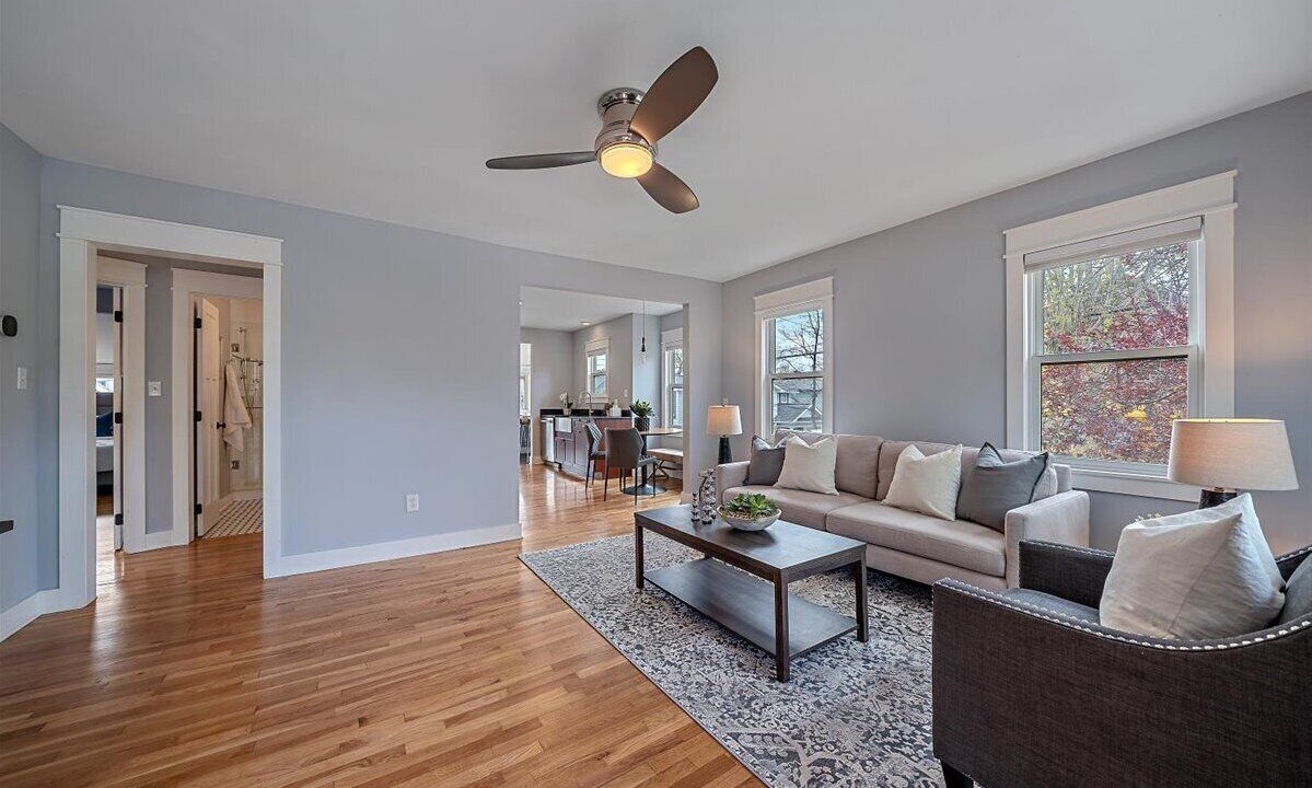 Photo of Livingroom in Whittier