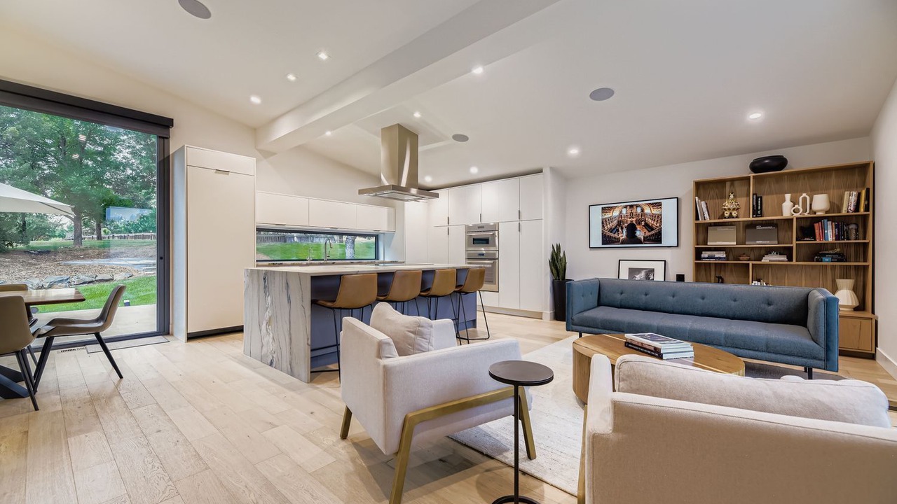 Photo of Livingroom in Greenwood Village