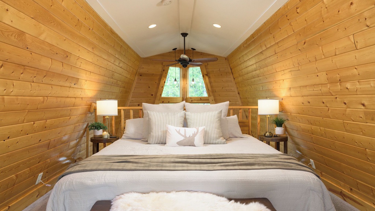 Photo of Bedroom in Twin Lakes
