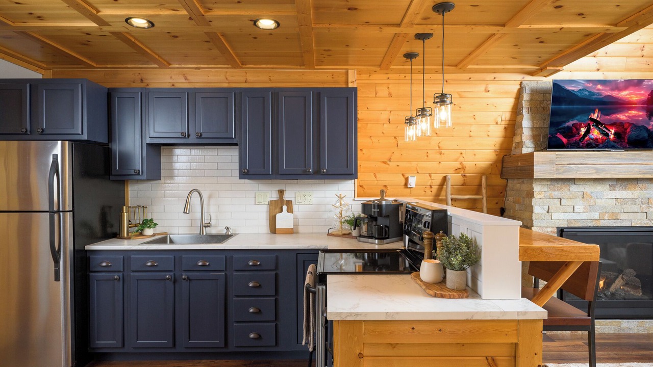 Photo of Kitchen in Twin Lakes