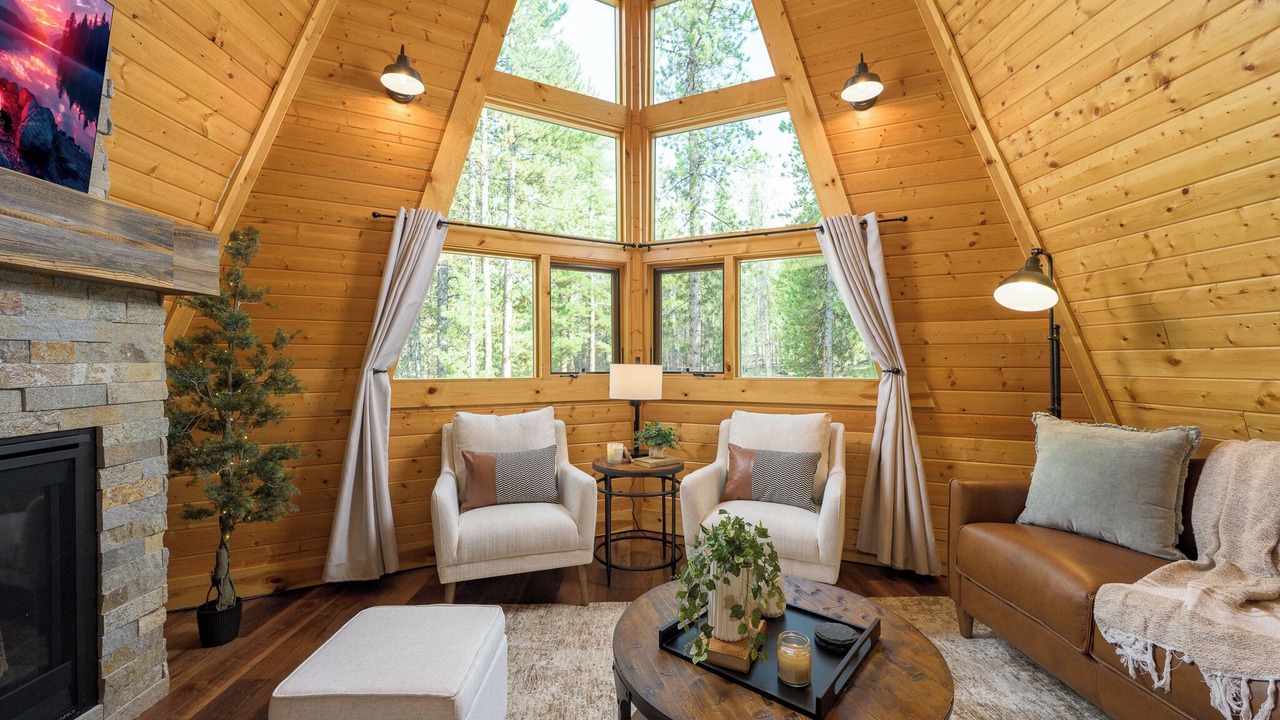 Photo of Livingroom in Twin Lakes
