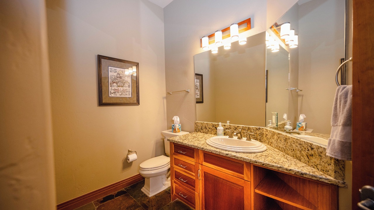 Photo of Bathroom in Dalton Ranch