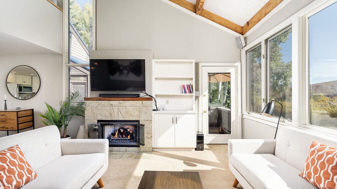 Photo of Livingroom in Snowmass Village