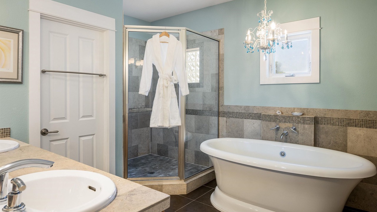 Photo of Bathroom in Old North Boulder