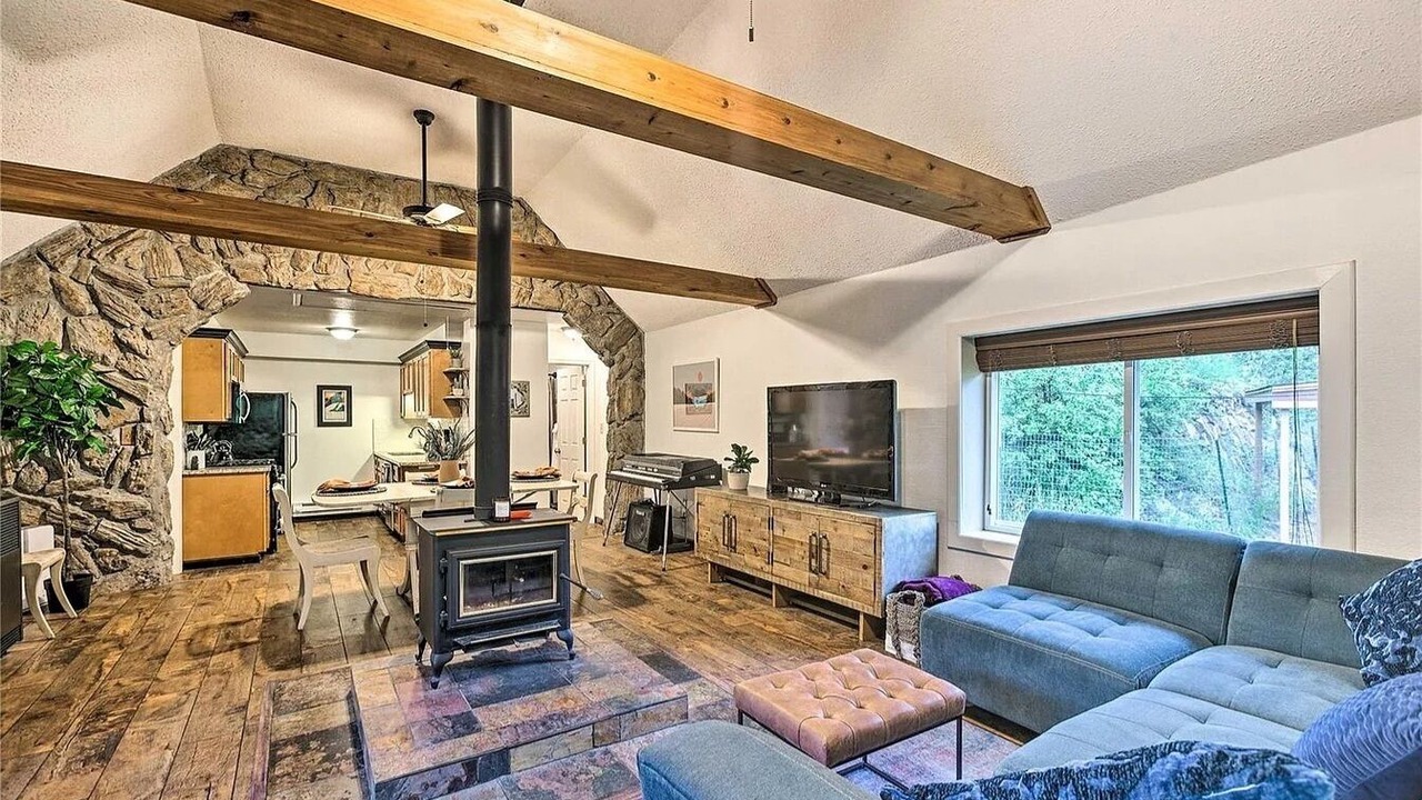 Photo of Livingroom in Morrison