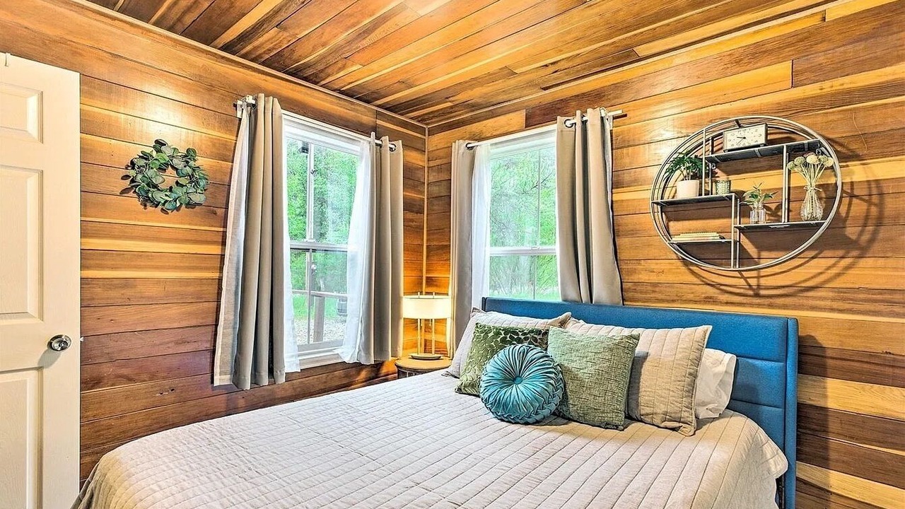 Photo of Bedroom in Morrison
