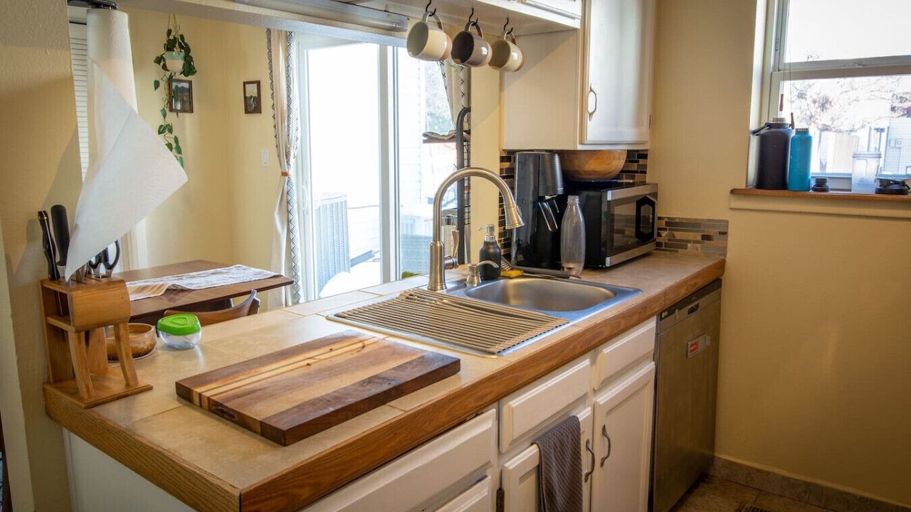 Photo of Kitchen in Glenwood Grove - North Iris