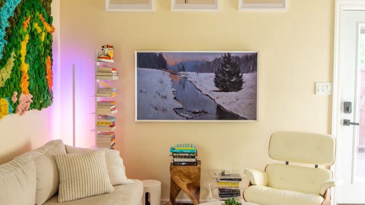 Photo of Livingroom in Glenwood Grove - North Iris
