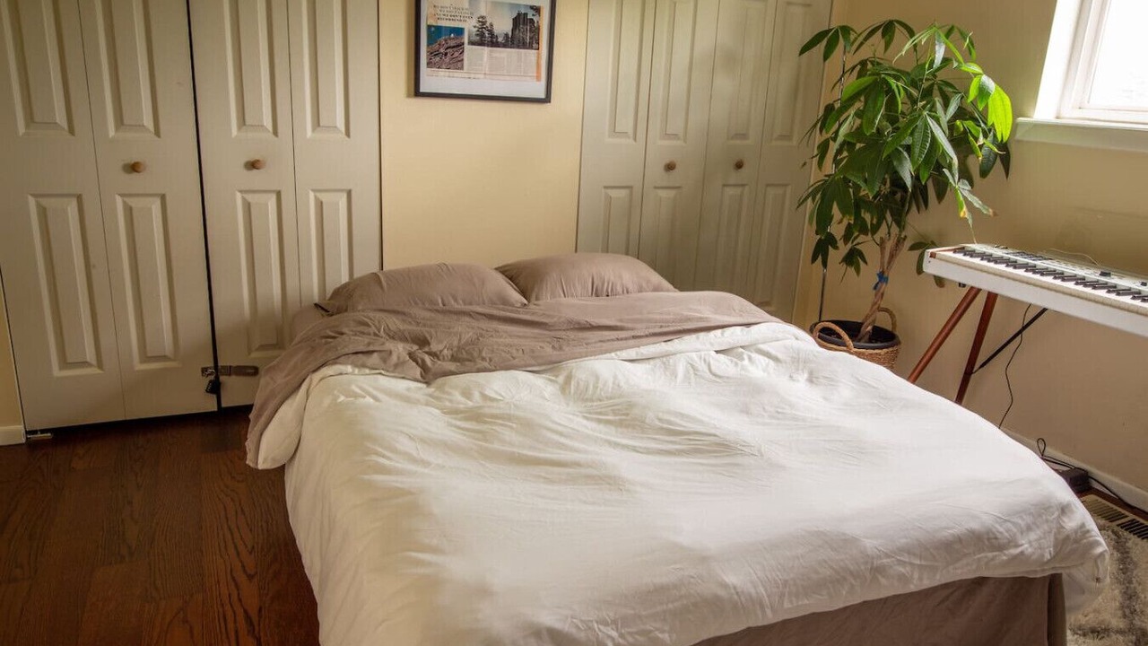 Photo of Bedroom in Glenwood Grove - North Iris